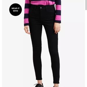 Levi’s 720 High Rise Super skinny size 27